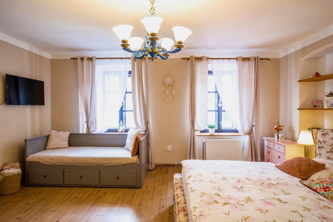 Appartement Rustic House V Luzickych Horach à Jiřetín pod Jedlovou Extérieur photo